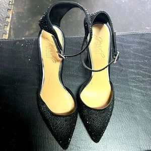 Badgley Mischka Heels size 7.5